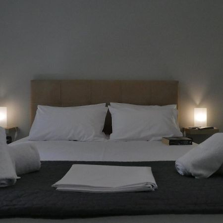 Sea Breeze-Vaporia-Syros Apartment Ermoupoli Ngoại thất bức ảnh