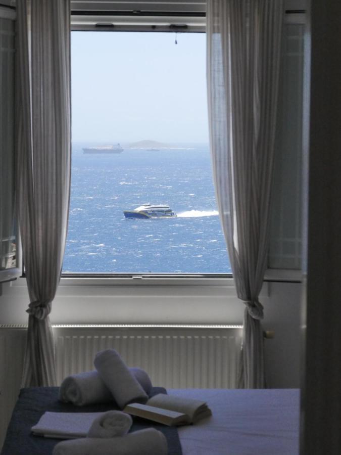 Sea Breeze-Vaporia-Syros Apartment Ermoupoli Ngoại thất bức ảnh