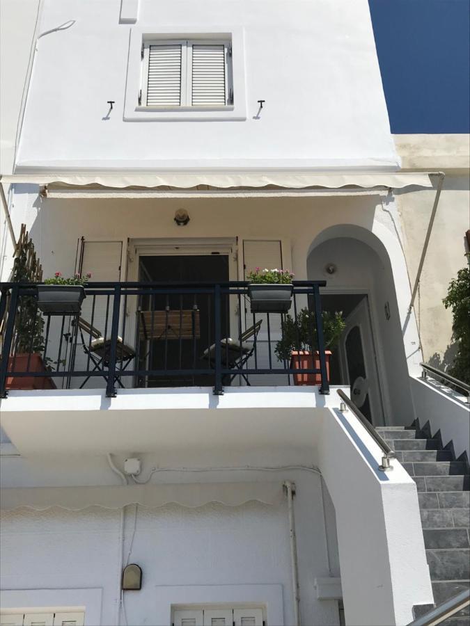 Sea Breeze-Vaporia-Syros Apartment Ermoupoli Ngoại thất bức ảnh