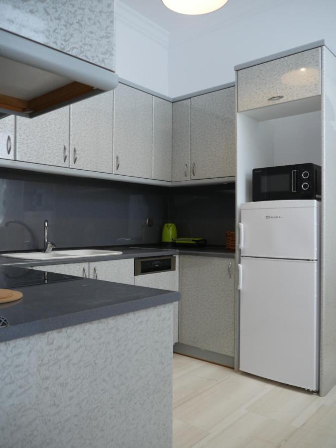 Sea Breeze-Vaporia-Syros Apartment Ermoupoli Ngoại thất bức ảnh